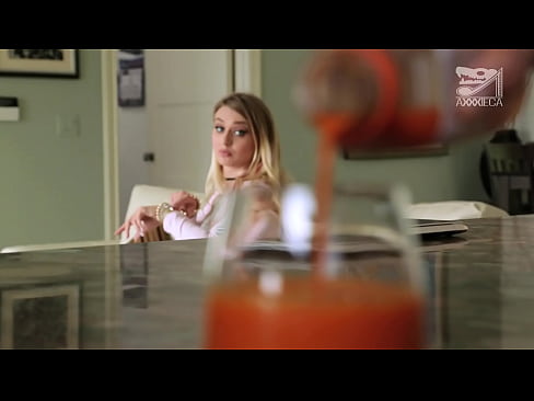 ❤️ Врућа девојка са великим сисама и чврстом мацом добија курац од губитника, али веома тешко Порно на sr.niceporn.ru ❌❤